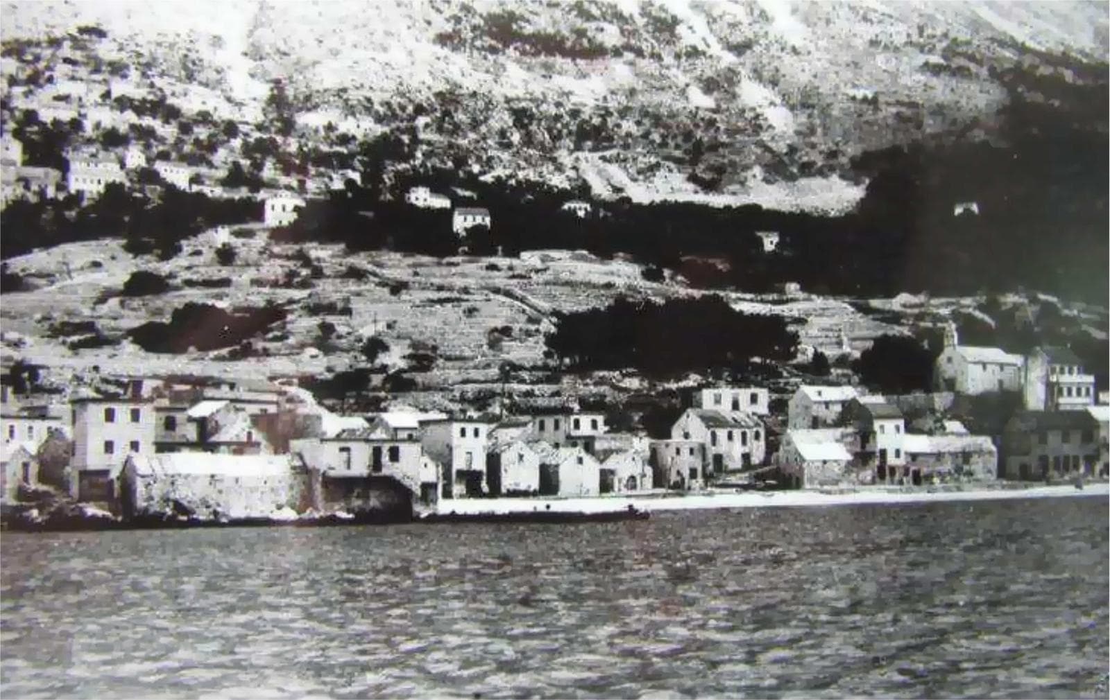 Villa Jurina — okoliš